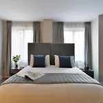 Oxford Street Fitzrovia Apartments By D\'Montrio